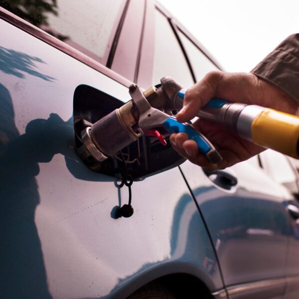 Alternatywne Paliwo: Czy LPG Się Opłaca? – Zalety i Wady Instalacji Gazowej