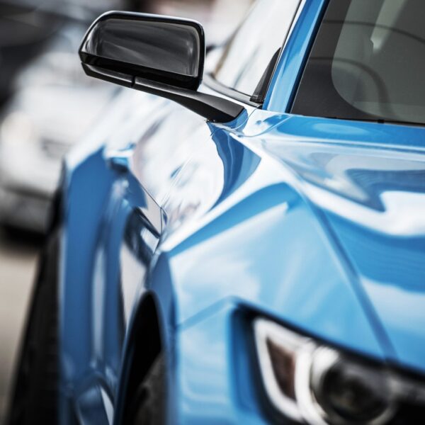 Jak Dbać o Lakier Samochodu Latem? – Porady i Ochrona Przed Słońcem